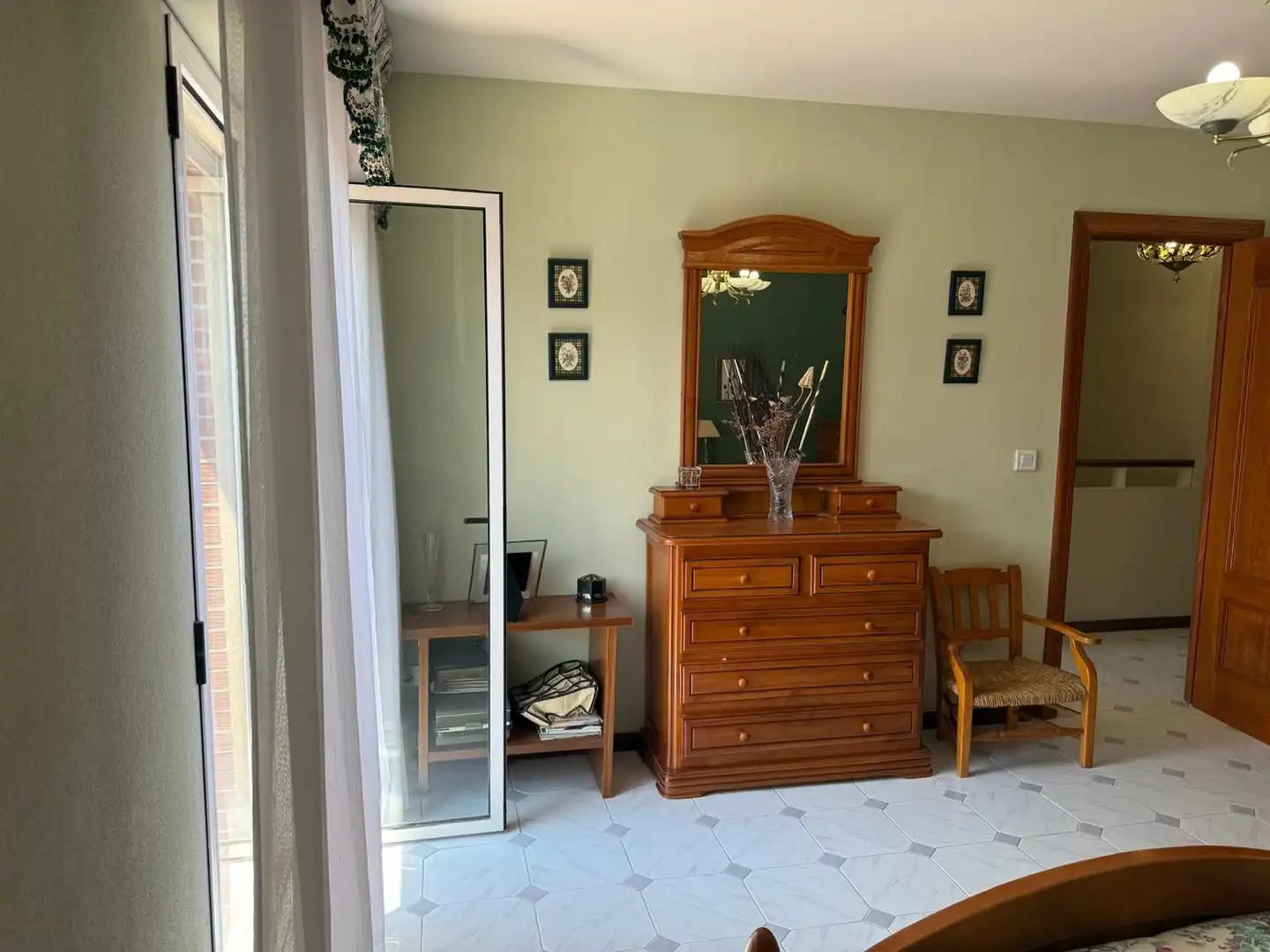 Habitación de Casa o chalet en venta en Valdestillas con Calefacción y Jardín privado
