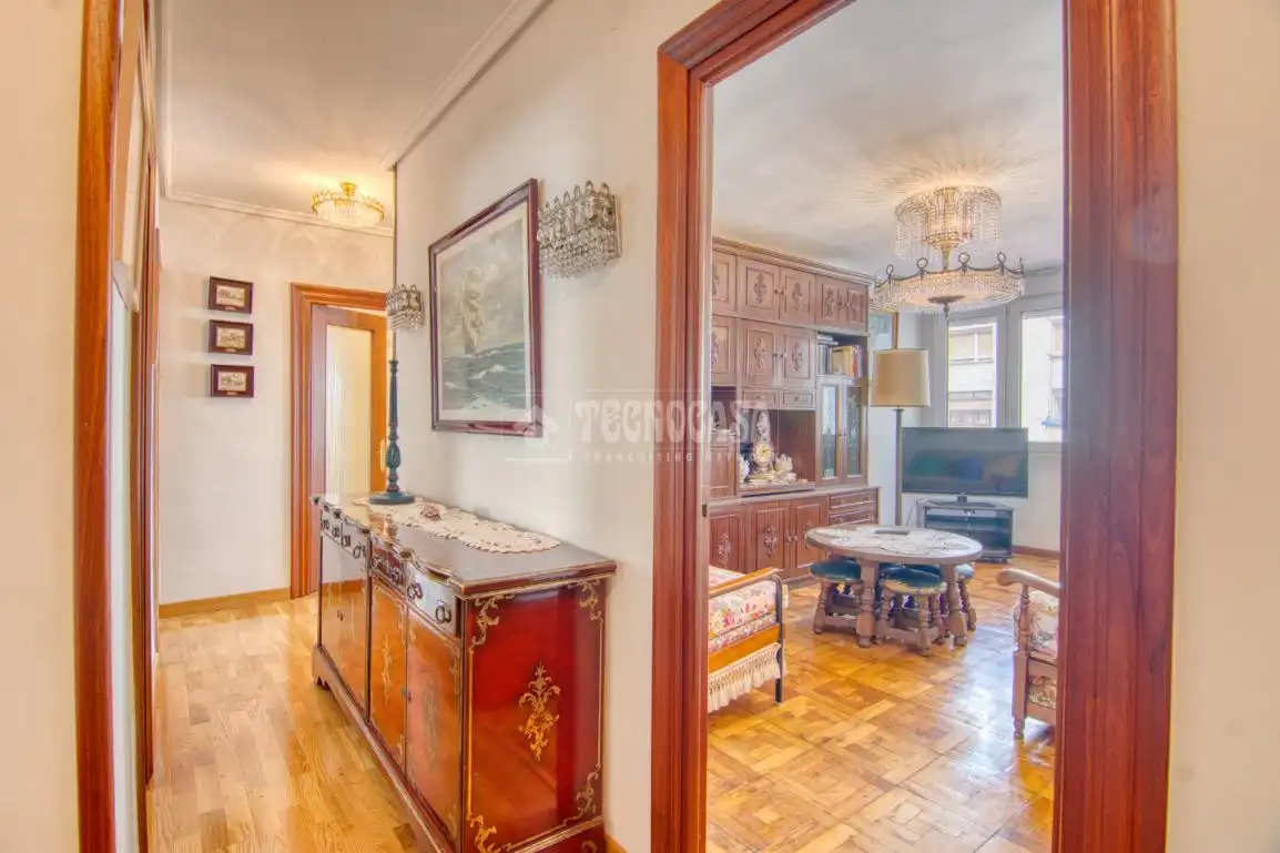 Piso en venta en Cuatro Caminos