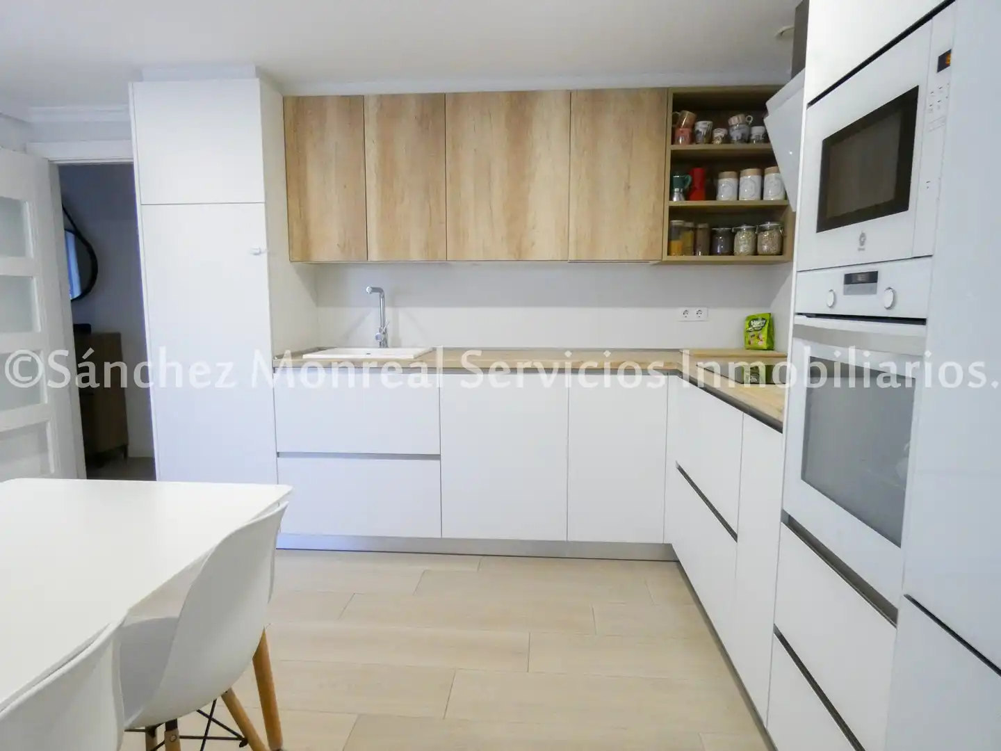 Cocina de Casa o chalet en venta en Alcázar de San Juan con Aire acondicionado, Calefacción y Trastero