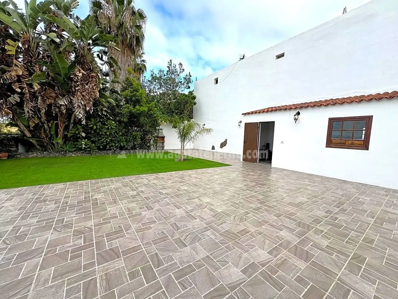 Jardí de Casa o xalet en venda en Icod de los Vinos amb Jardí privat, Terrassa i Piscina