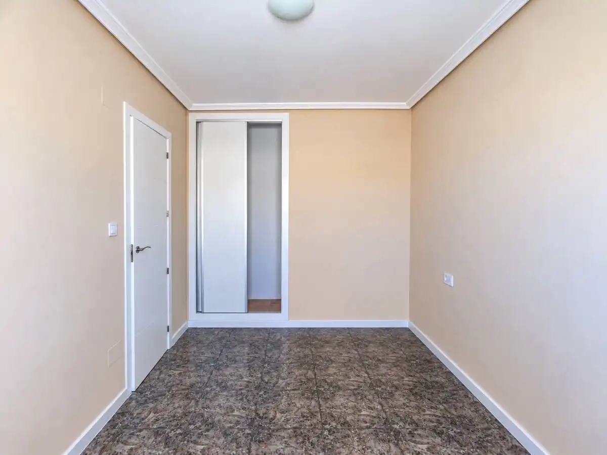 Bungalow with pool for sale in Av. de California, imagen 14