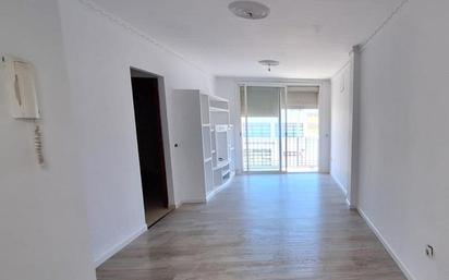 Bedroom of Flat for sale in Villamartín