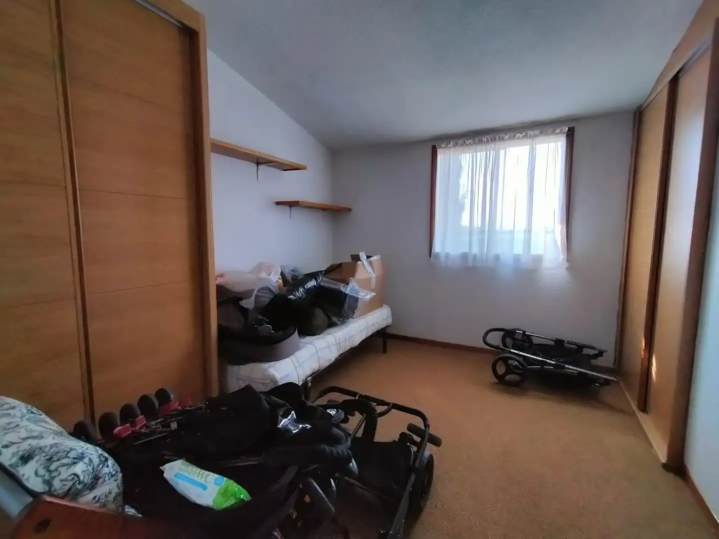 Habitación de Finca rústica en venta en Palencia con Calefacción, Jardín privado y Parquet