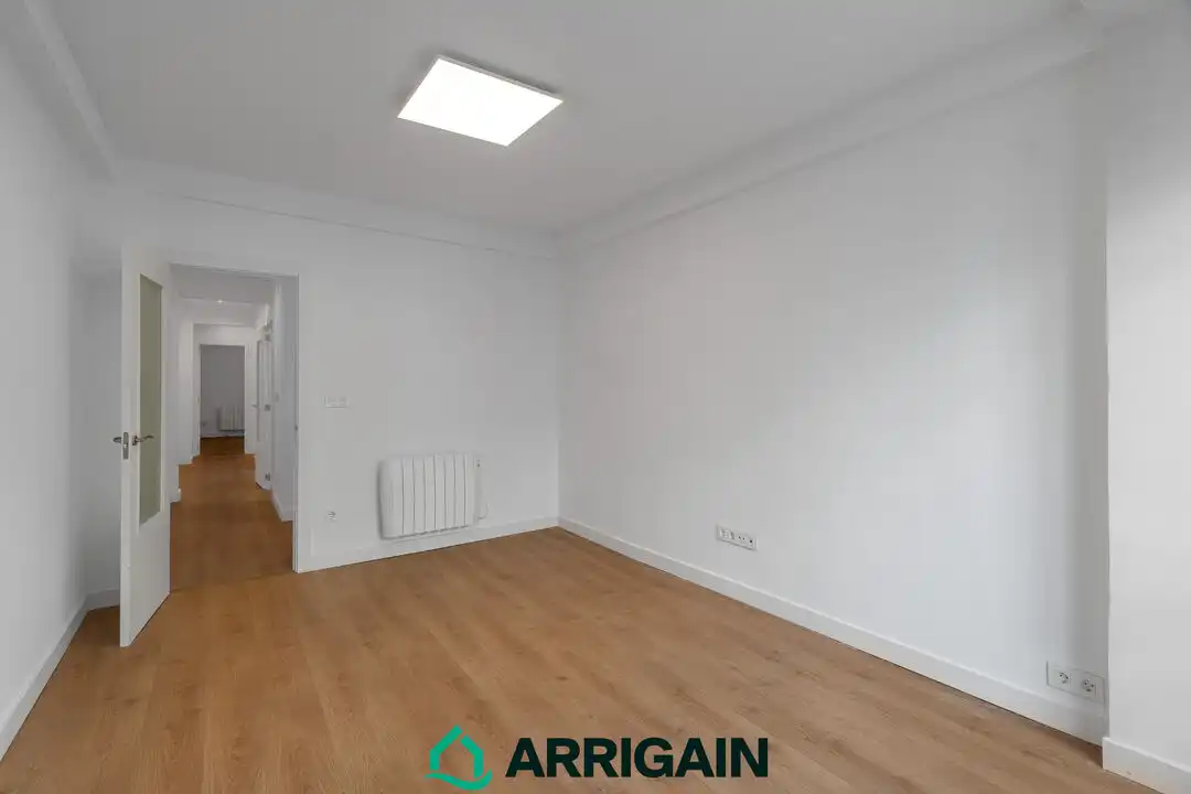 Piso con terraza en venta en Secundino Esnaola Kalea, imagen 7