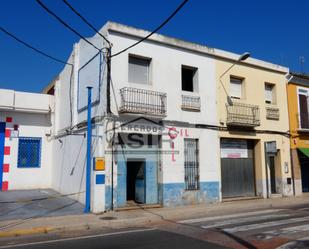 Exterior view of House or chalet for sale in Alzira