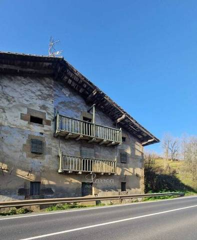 Casa-chalet en Venta en zugaztieta en Muxika