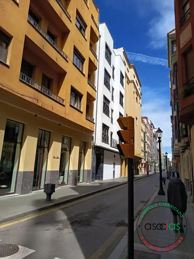 Pis de lloguer a CL CASIMIRO VELASCO, Barrio del Centro