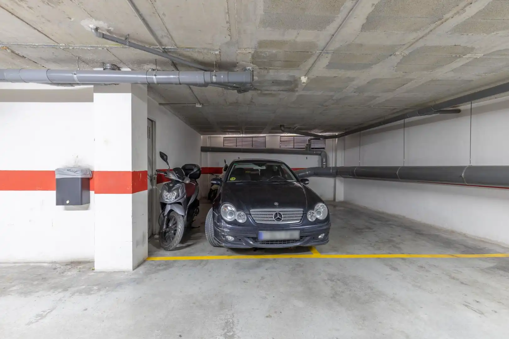 Parking of Attic for sale in Churriana de la Vega  with Air Conditioner, Terrace and Storage room