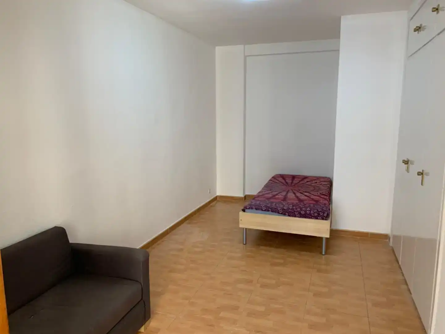 Bedroom of Study for rent in  Madrid Capital  with Air Conditioner and Balcony