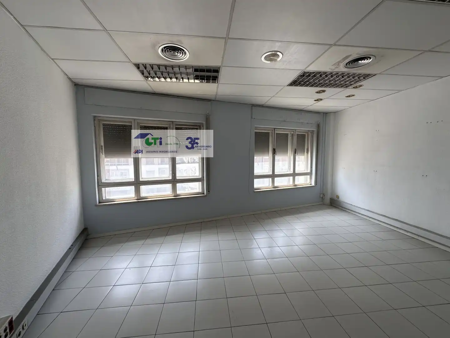 Oficina en venda en Zaragoza