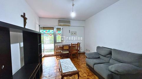 Foto 3 de Piso en venta en San Basilio, Pradolongo,  Madrid Capital