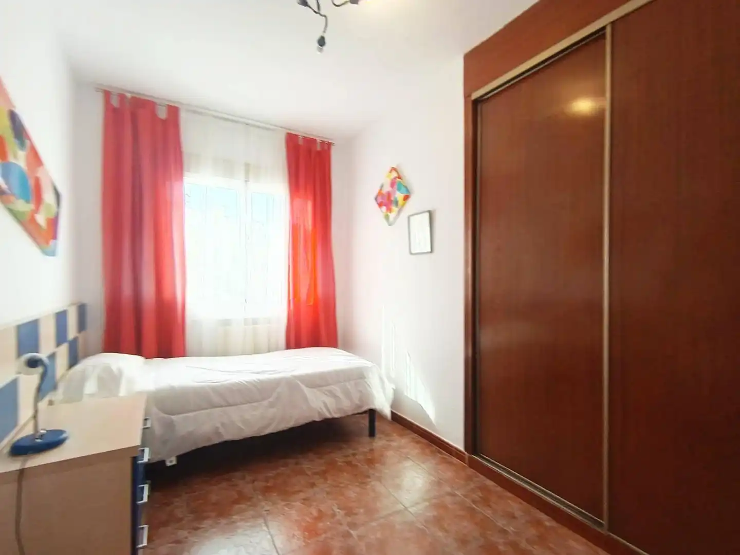 Habitación de Casa o chalet en venta en Cobisa con Calefacción, Terraza y Piscina