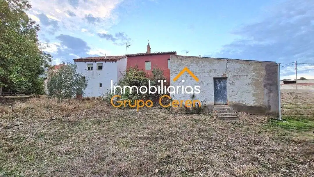 Casa o chalet en venta en Villarejo con Calefacción, Jardín privado y Trastero
