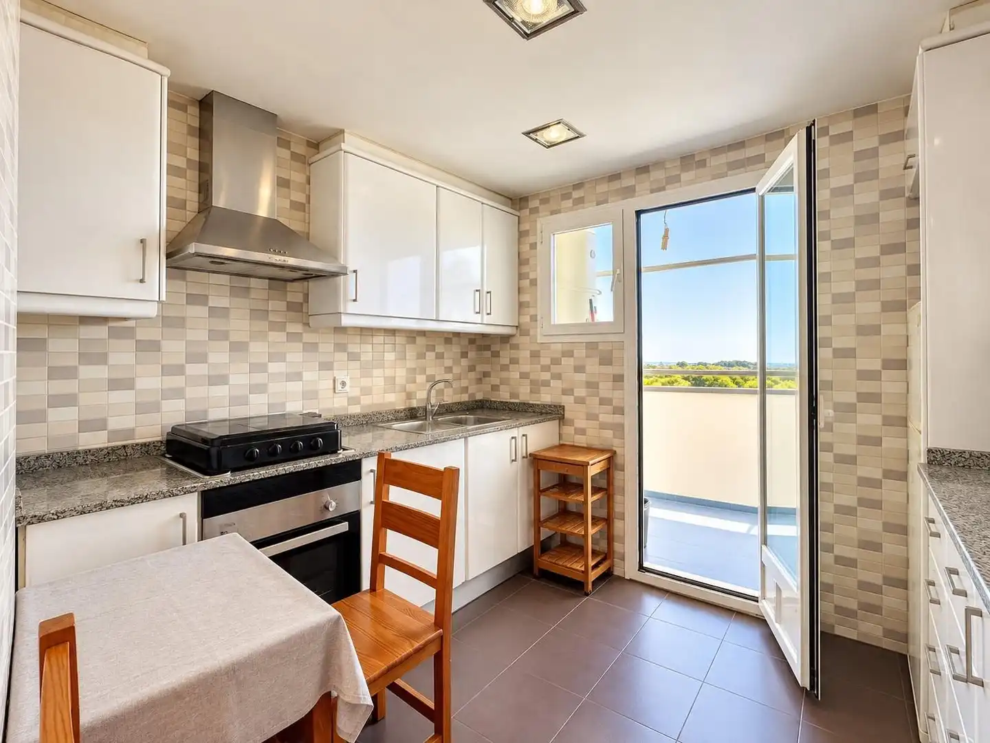 Kitchen of Flat for sale in Carlet, Valencia