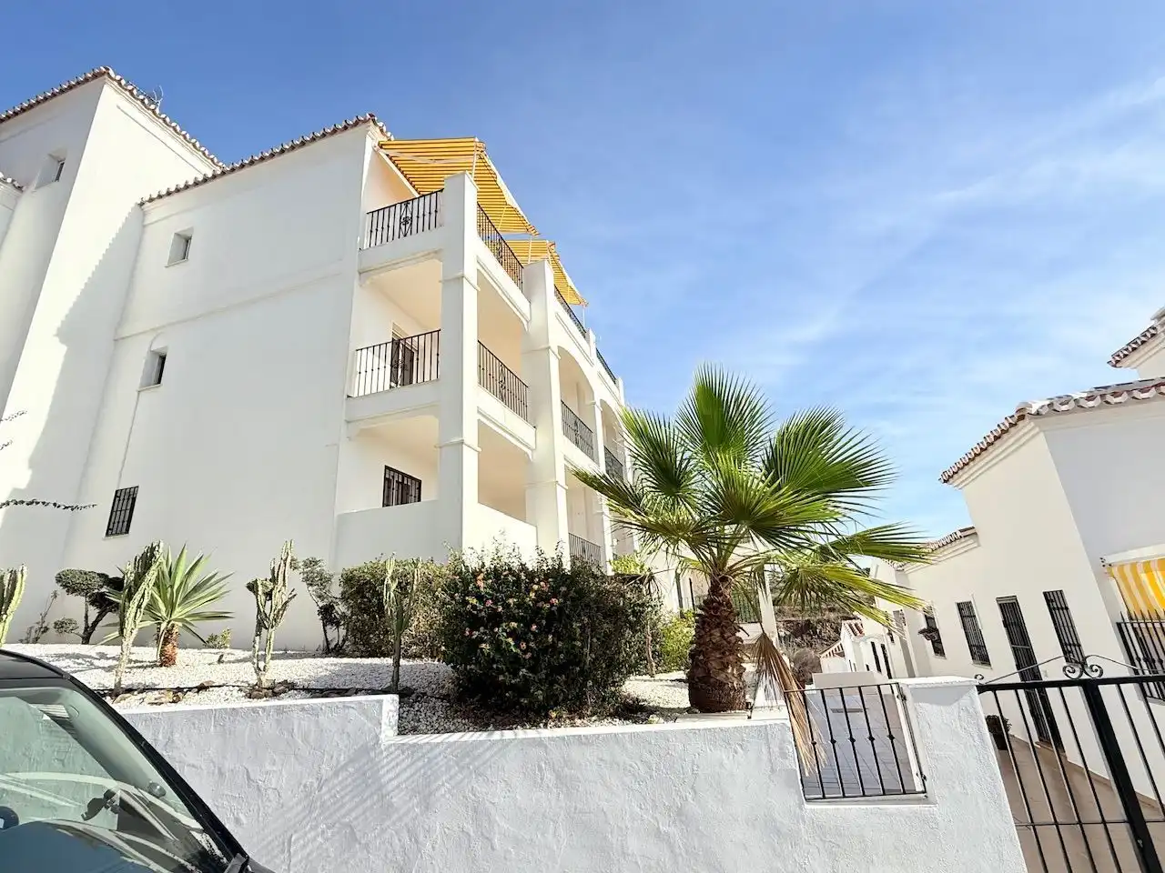 Außenansicht von Maisonette zum Verkauf in Torrox mit Gemeinschaftspool