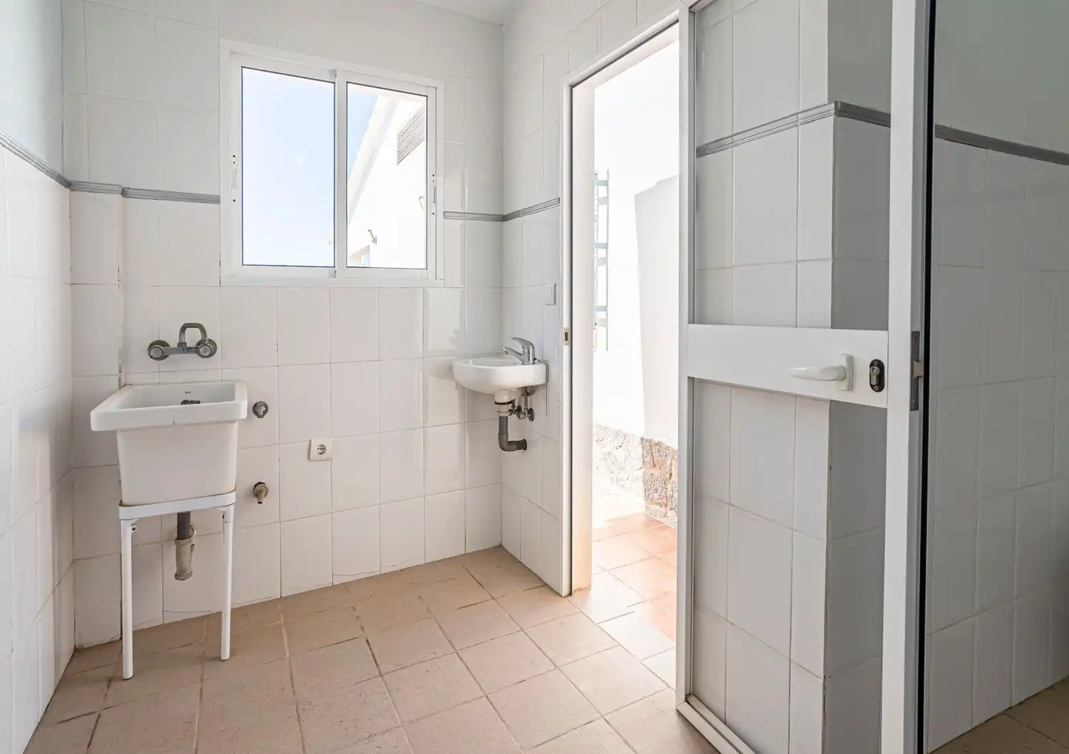Bany de Casa o xalet en venda en Rincón de la Victoria amb Terrassa i Traster