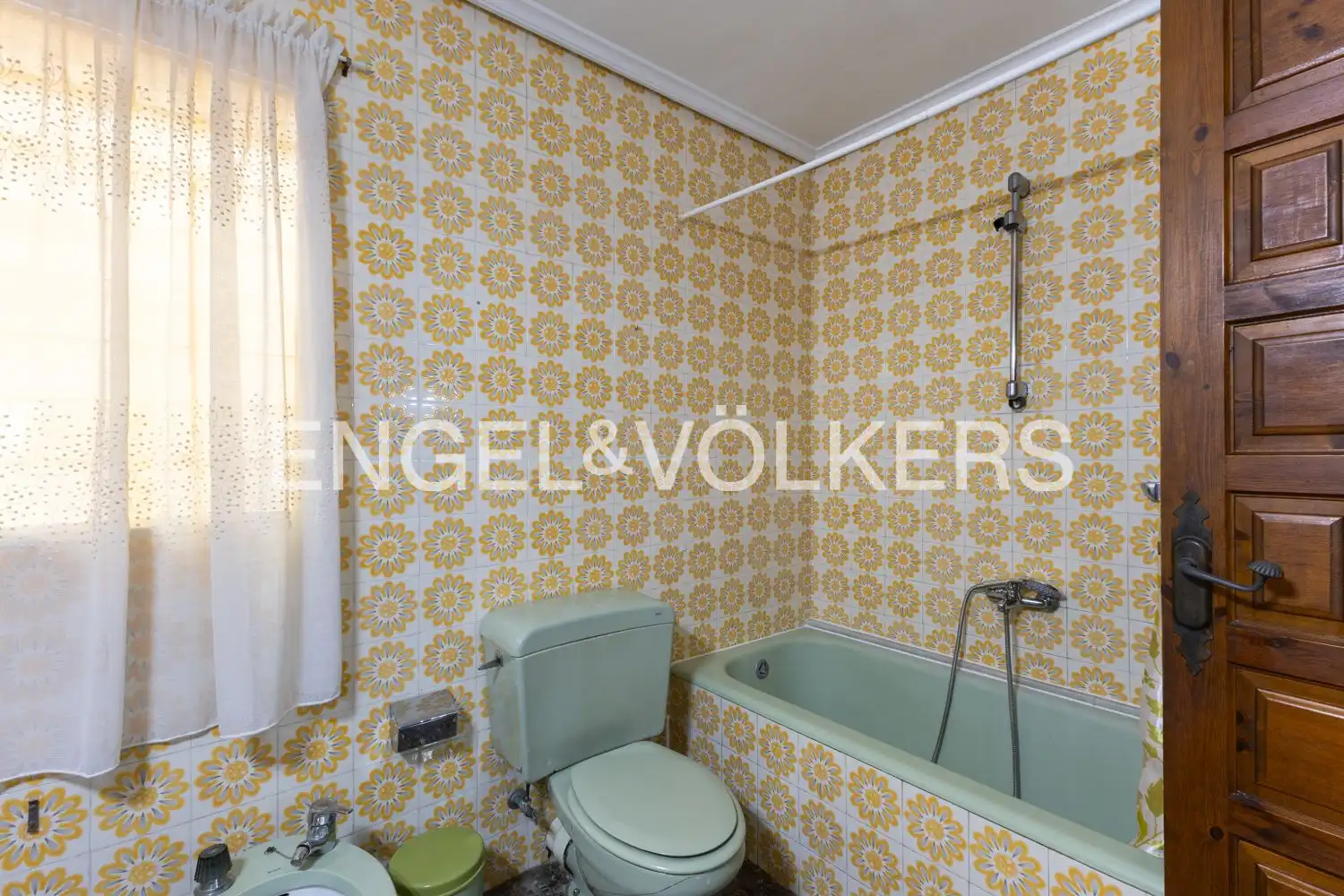 Badezimmer von Wohnungen zum Verkauf in Vinaròs mit Heizung, Terrasse und Balkon