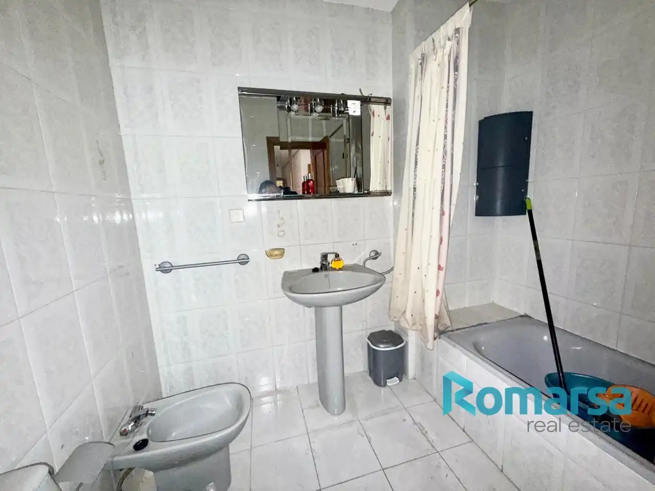 Baño de Piso en venta en El Barraco  con Terraza y Amueblado