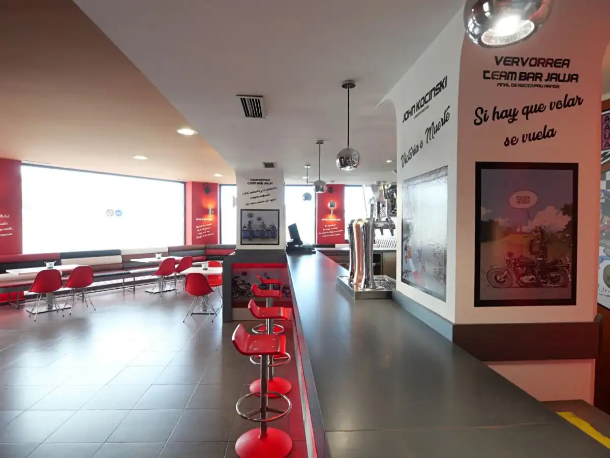 Local comercial en venda a Colindres, imagen 6
