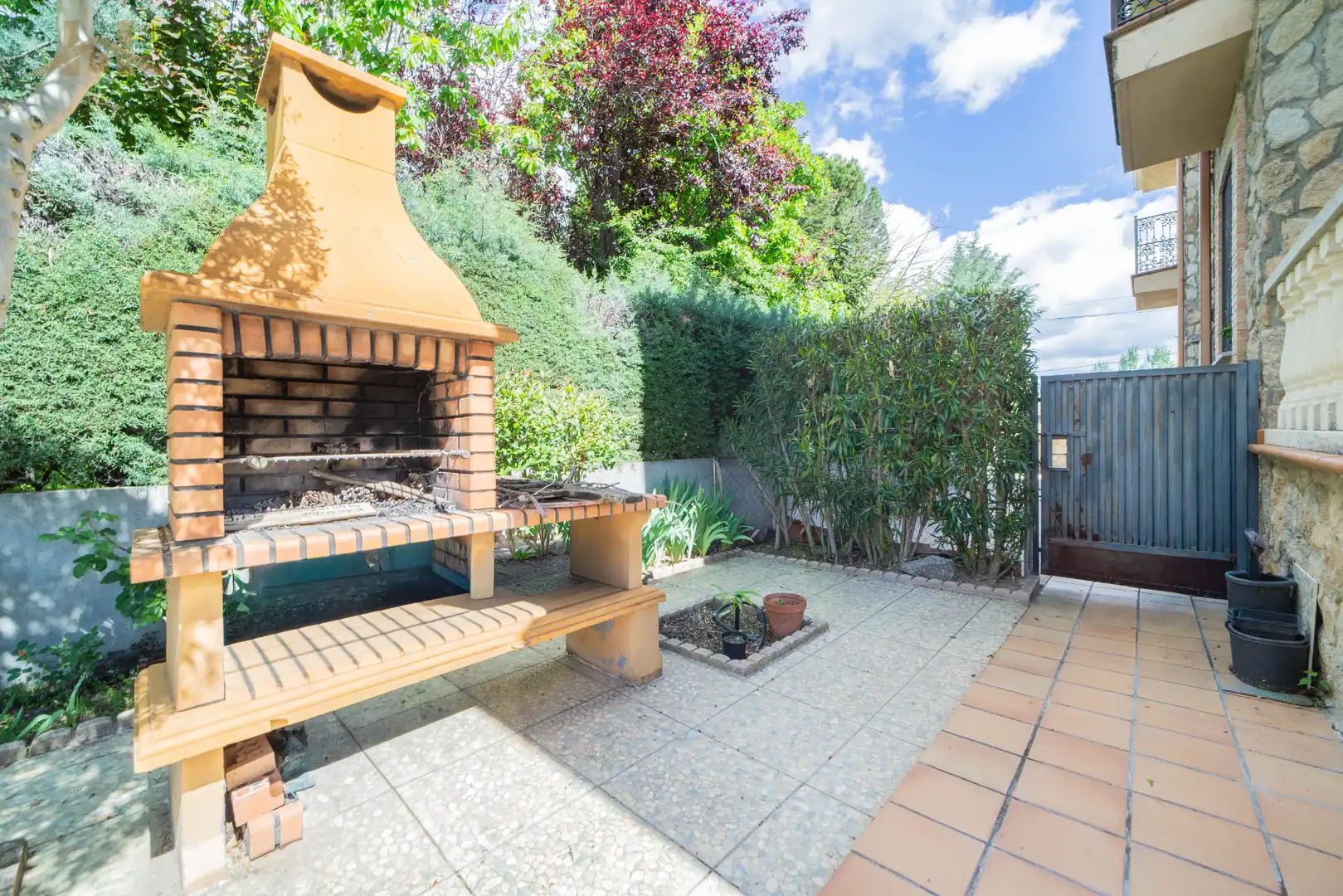Terrassa de Casa o xalet en venda en Guadarrama amb Calefacció, Jardí privat i Piscina