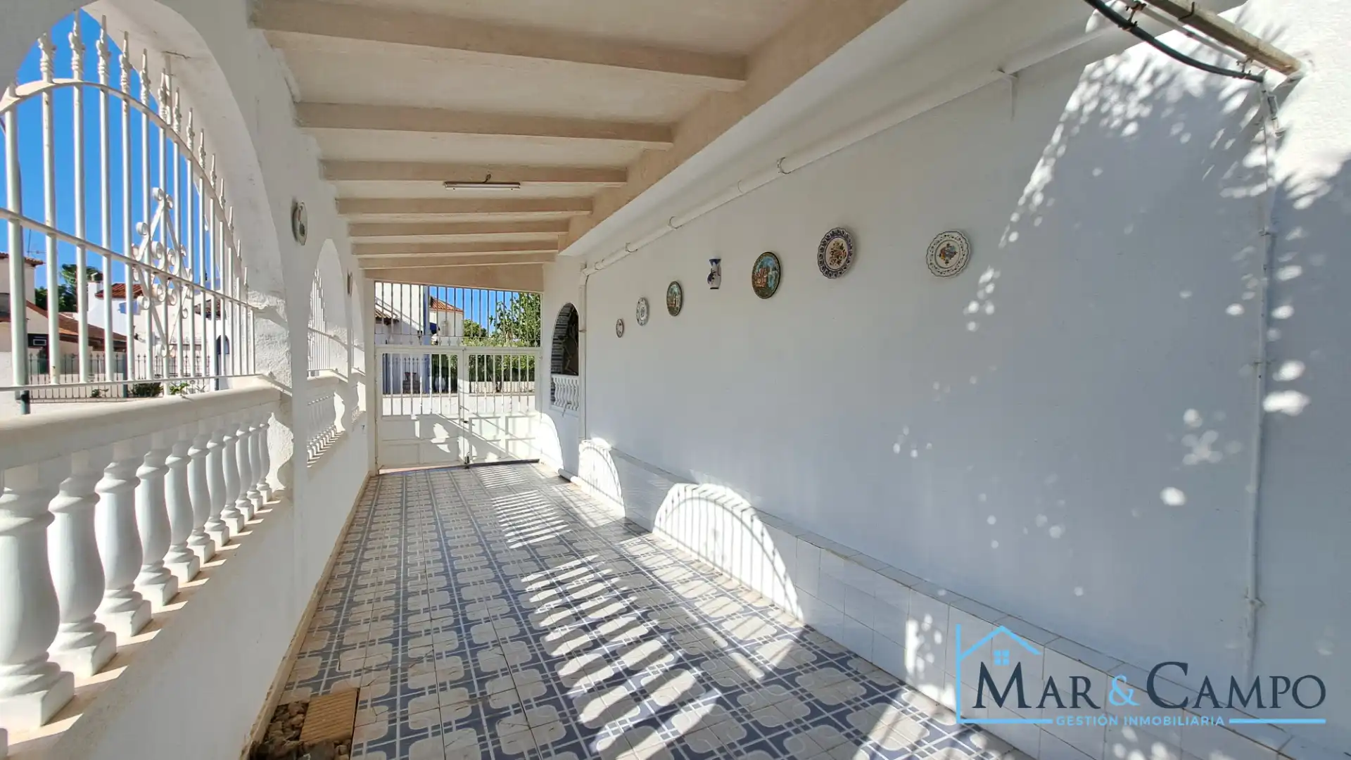 Casa adosada en venta en Los Alcázares con Aire acondicionado, Jardín privado y Amueblado
