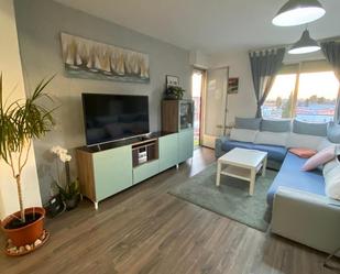 Living room of Flat for sale in  Madrid Capital  with Air Conditioner and Terrace