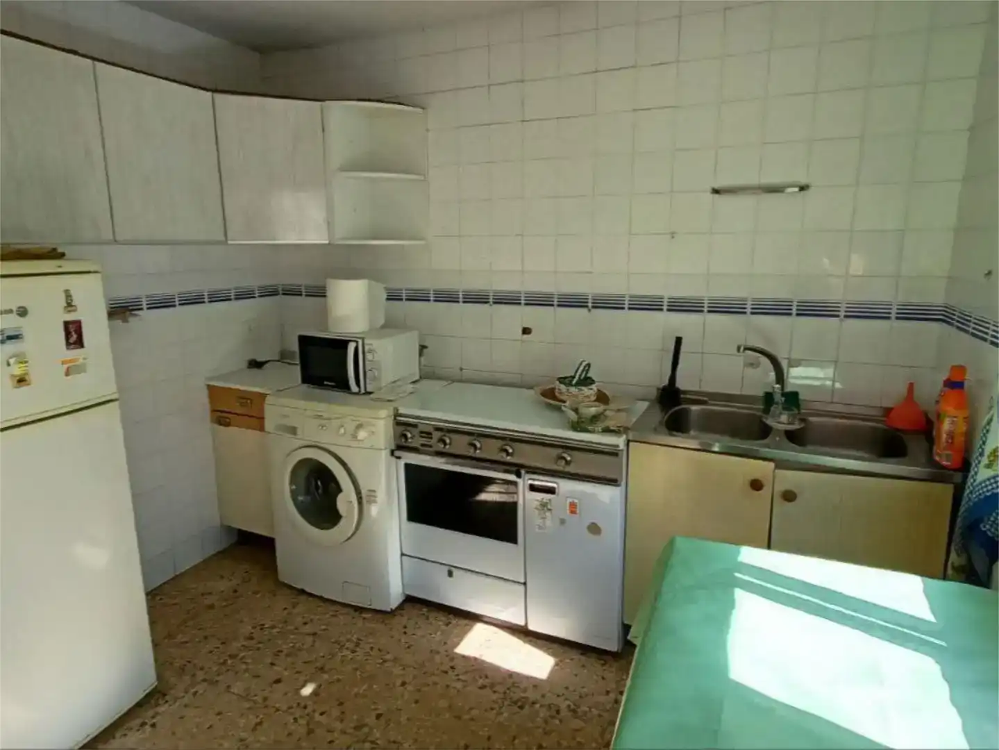 Cuina de Casa adosada en venda en Zamora Capital  amb Traster