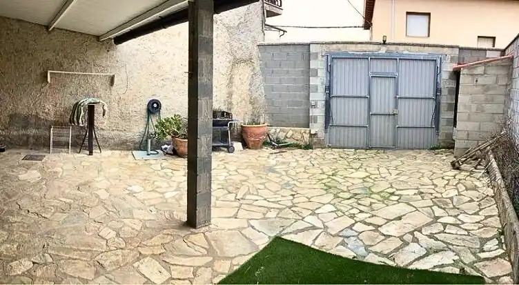 Terrassa de Finca rústica en venda en Munébrega amb Aire condicionat, Calefacció i Terrassa