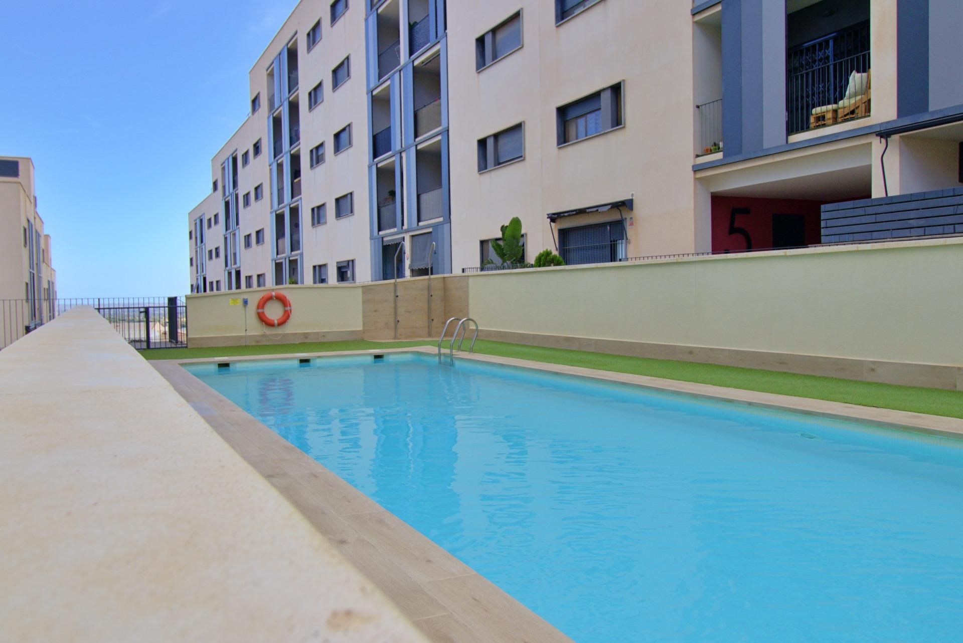 Swimming pool of Planta baja for sale in Elche / Elx  with Private garden, Terrace and Community pool