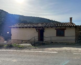 Exterior view of House or chalet for sale in Peralta de Calasanz  with Terrace