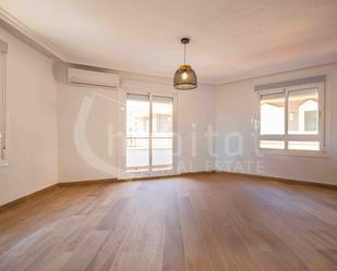 Sala d'estar de Apartament de lloguer en Los Montesinos amb Aire condicionat