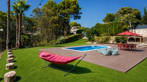 Encantadora Villa Mediterranea con apartamento de invitados, terreno plano de 1550 m2 y vistas espectaculares, imagen 2
