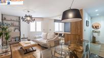 Sala d'estar de Apartament en venda en  Granada Capital amb Aire condicionat i Calefacció