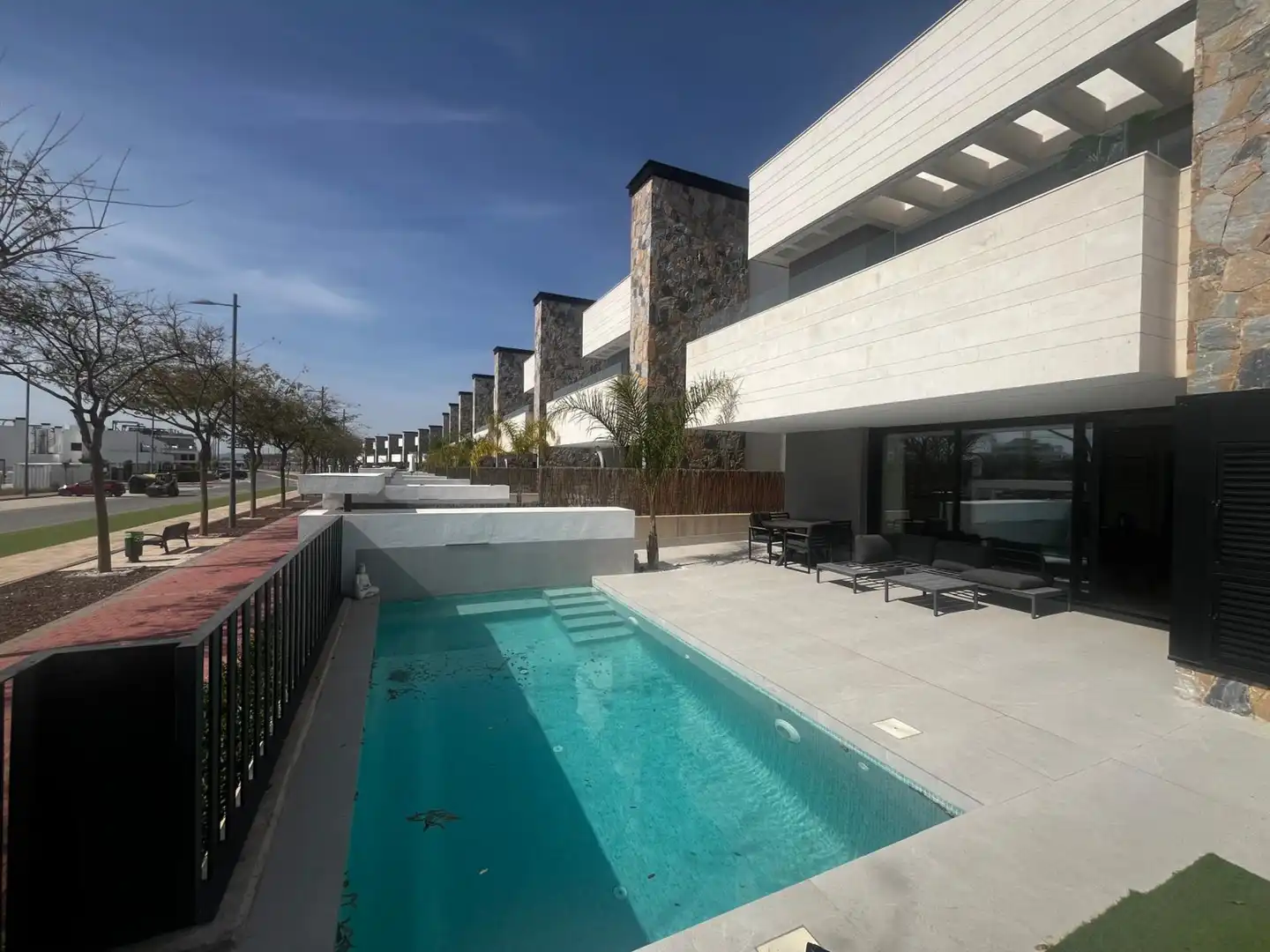 House with pool for sale in Mar Menor Golf