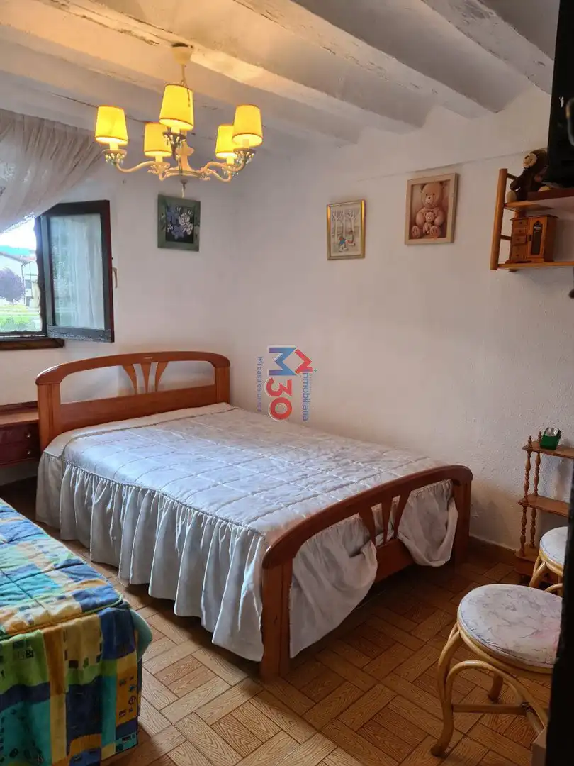 Bedroom of Houses for sale in Santa Gadea del Cid  with Storage room