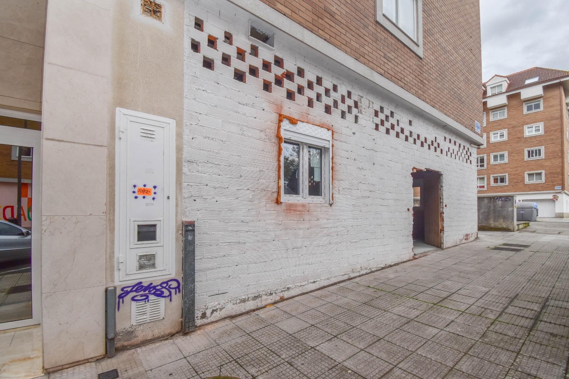 Außenansicht von Geschaftsraum zur Miete in Cambre 