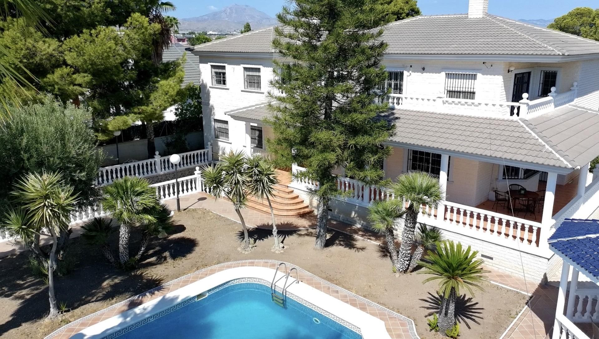 Casa o chalet en venta en Los Girasoles