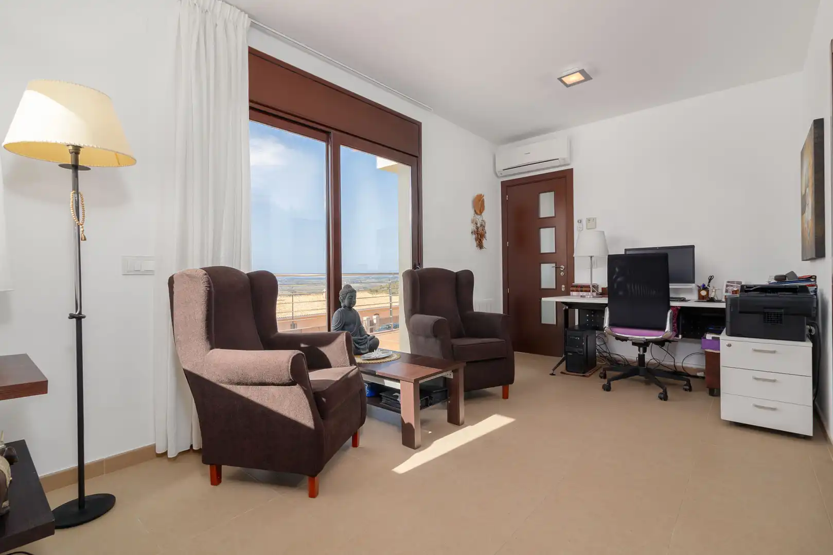 Sala de estar de Casa o chalet en venta en Pau con Aire acondicionado, Calefacción y Jardín privado