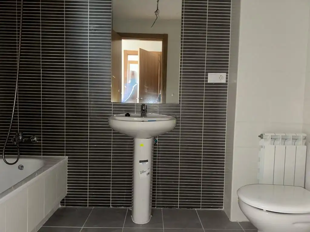 Baño de Casa o chalet en venta en Arroyo de la Encomienda con Jardín privado y Piscina