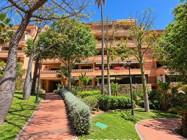 Apartament amb piscina en venda a Arrabal la Caridad