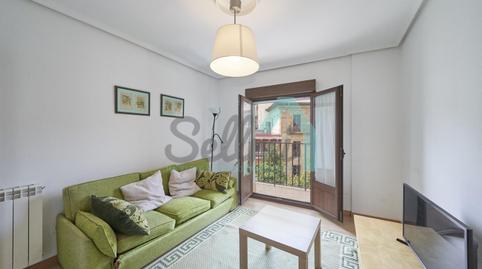 Photo 3 of Flat to rent in Riego, Casco Histórico, Asturias