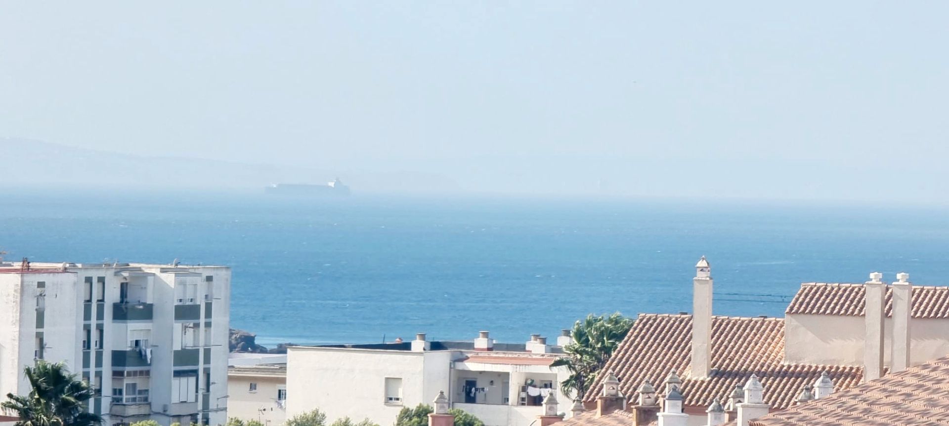 Exterior view of Single-family semi-detached for sale in Tarifa  with Air Conditioner, Private garden and Terrace