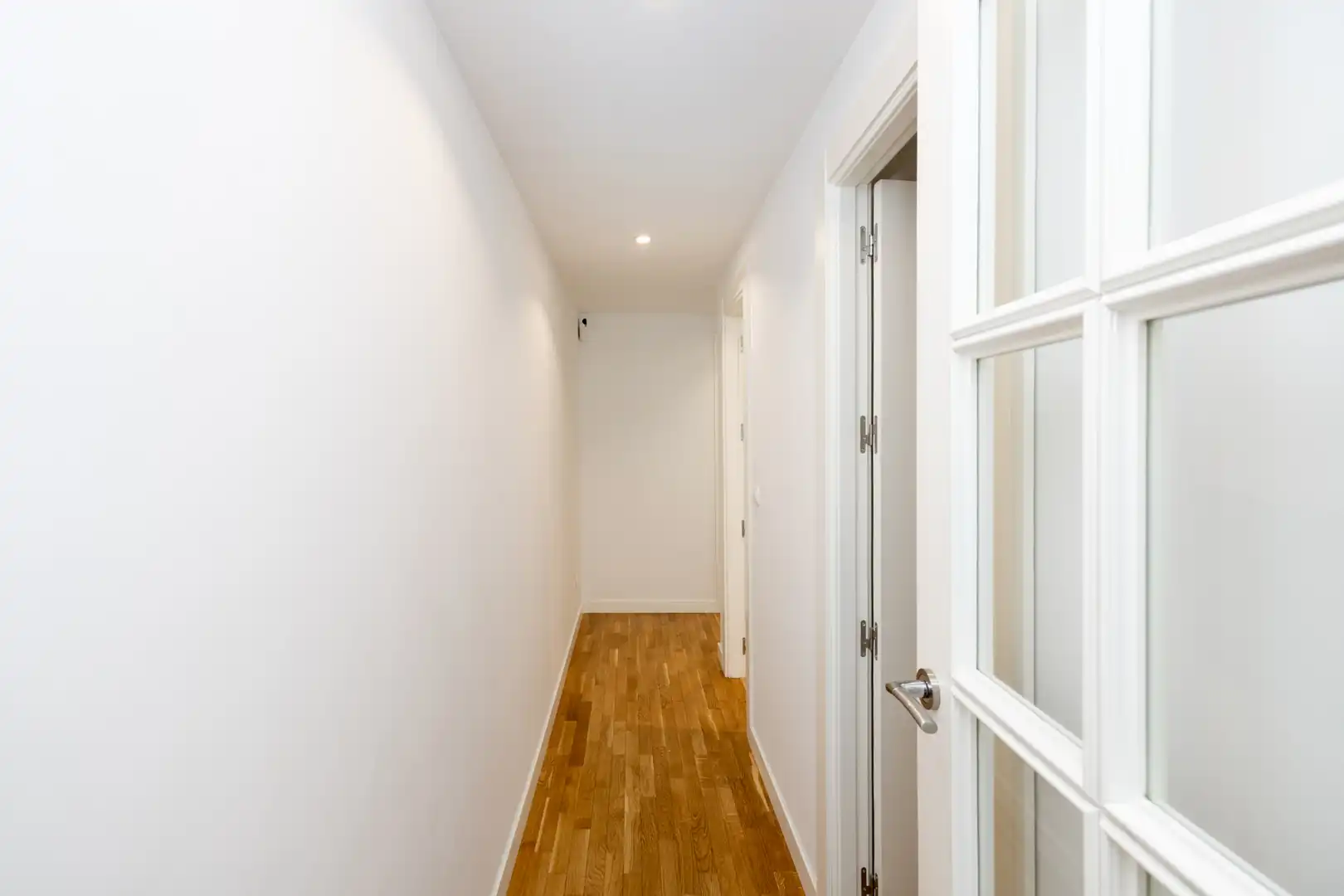 Piso de alquiler en Granada con Calefacción, Parquet y Terraza