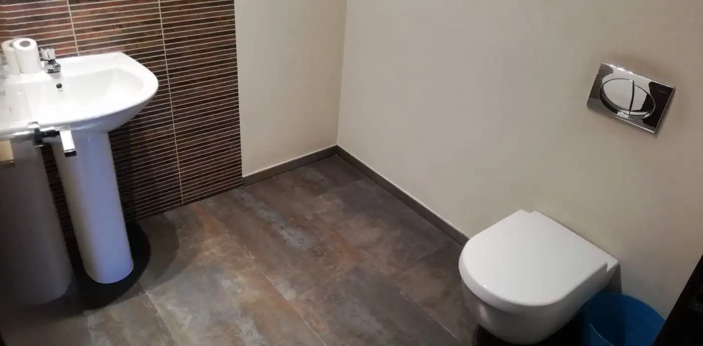 Bathroom of Office for sale in Murcia  with Air Conditioner