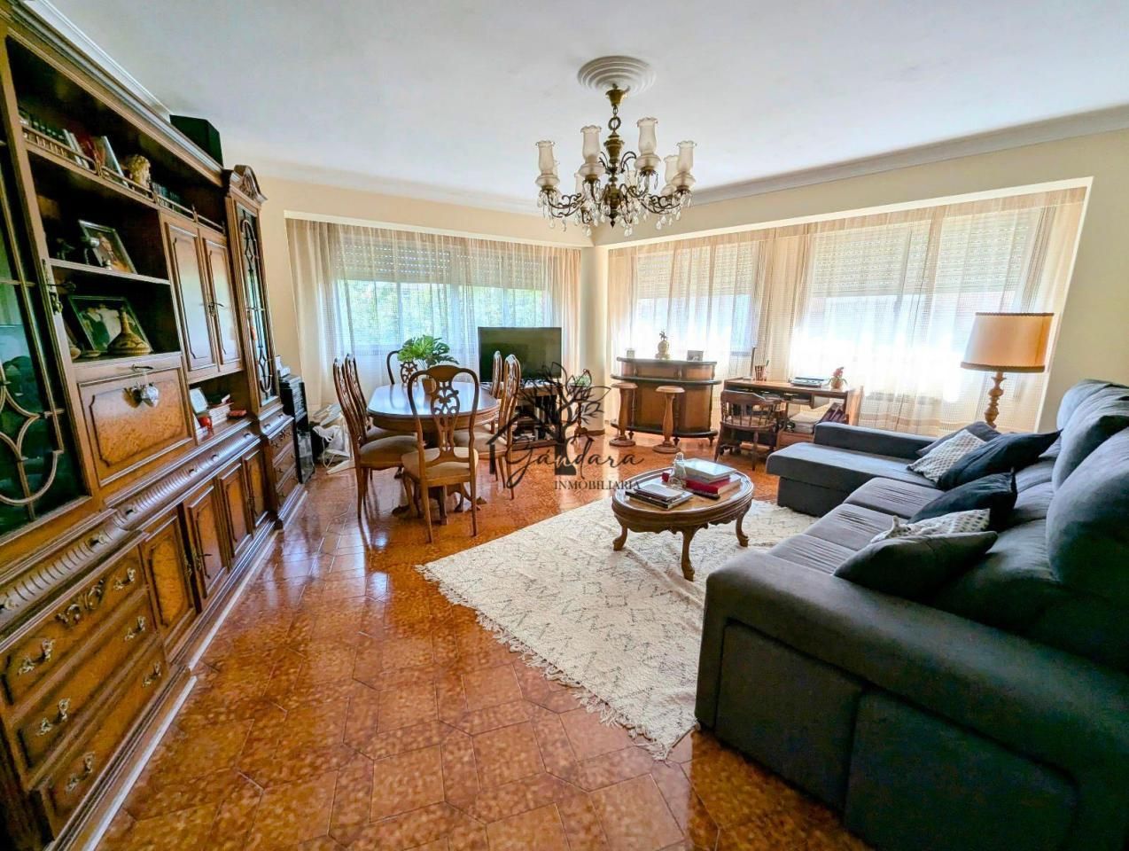 Sala d'estar de Pis en venda en Ferrol amb Calefacció, Parquet i Terrassa