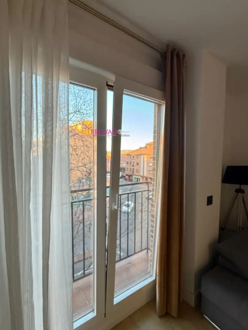 Habitación de Piso en venta en Alcalá de Henares con Aire acondicionado, Calefacción y Trastero
