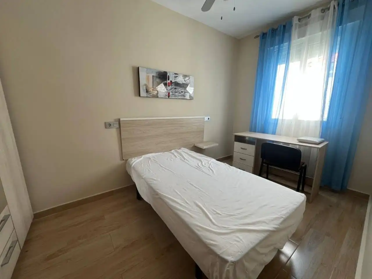Bedroom of Flat for rent in Toledo  with Air Conditioner, Heating and Terrace