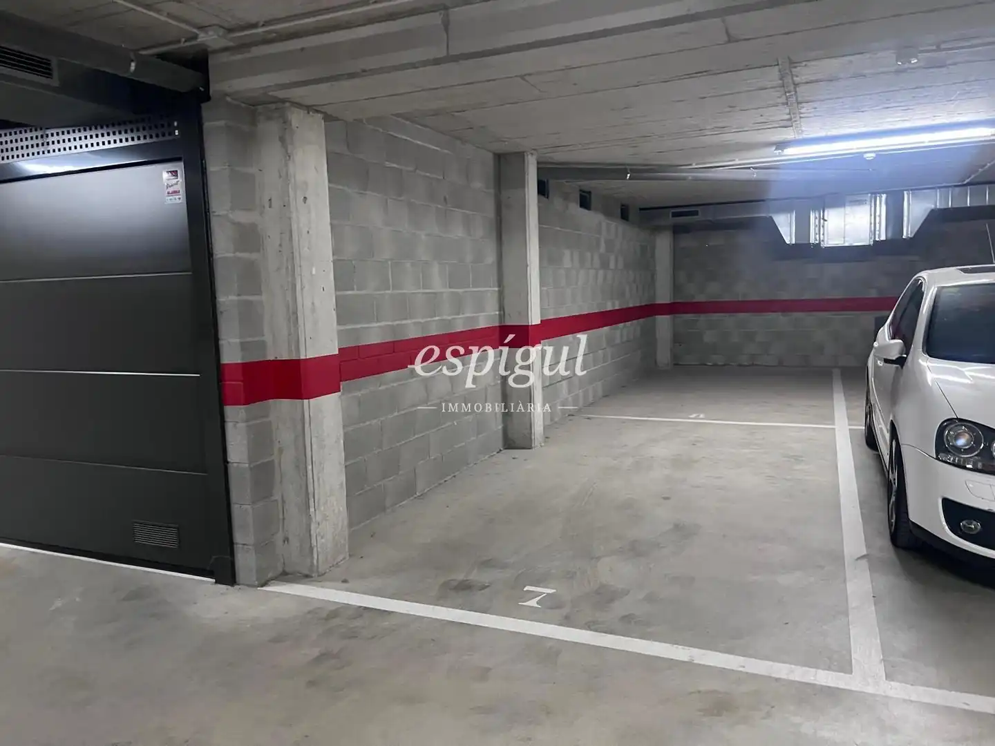 Parkplatz von Garage zum Verkauf in Fornells de la Selva