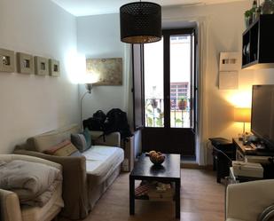 Living room of Flat for sale in  Sevilla Capital  with Air Conditioner, Heating and Furnished