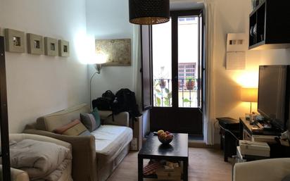 Living room of Flat for sale in  Sevilla Capital  with Air Conditioner, Heating and Furnished